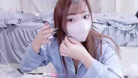 _chanmomo_ free recording from 2025-04-12 01:56:00