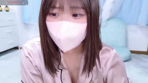 _mirai0917 free recording from 2025-12-18 00:03:00