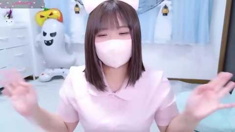 _mirai0917 free recording from 2025-12-18 00:03:00