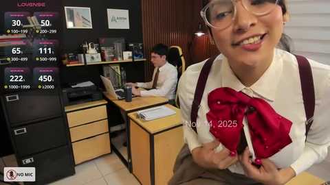 office_naughty_girl free recording from 2025-12-17 00:56:00