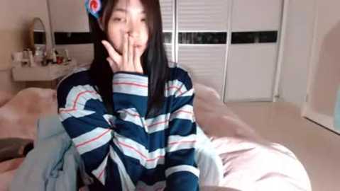 miu1_girl free recording from 2025-12-15 00:12:00