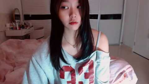 miu1_girl free recording from 2025-12-15 00:12:00