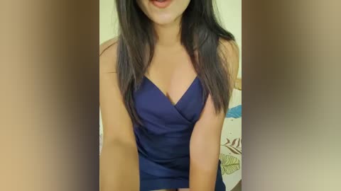 meenakshi_ free recording from 2025-12-15 00:12:00