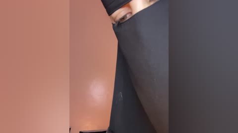 jumanaa free recording from 2025-12-14 00:27:00