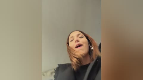 dollytall free recording from 2025-12-16 00:01:00