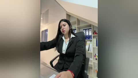 val_princess free recording from 2025-12-15 00:12:00