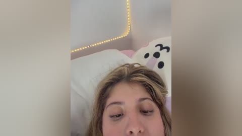 _alicee_1 free recording from 2025-12-14 00:27:00