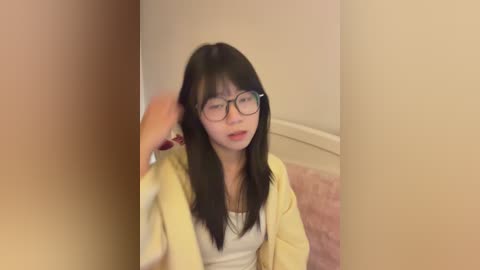 ella_a9 free recording from 2025-12-18 00:13:00