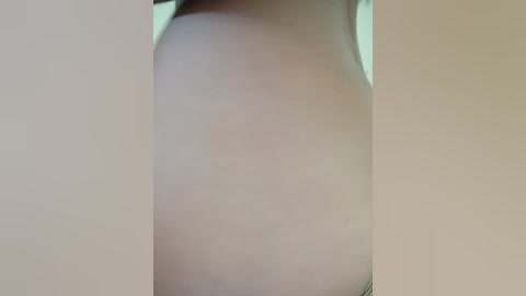 meenakshi_ free recording from 2025-12-15 00:12:00