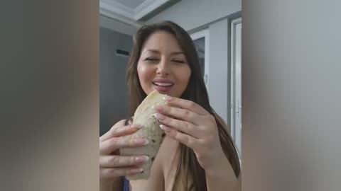 angel_eyees free recording from 2025-12-14 00:34:00