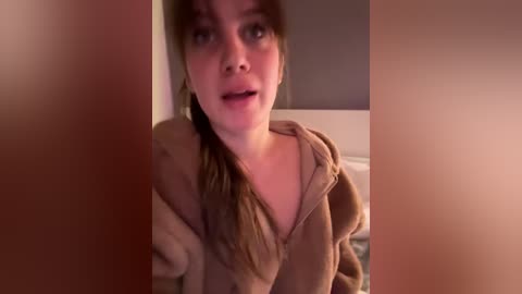 bebecita_x free recording from 2025-12-20 00:01:00