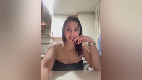 noeliagglow free recording from 2025-12-19 00:11:00