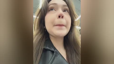 peachy_dream free recording from 2025-12-15 04:04:00