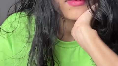 wow_nisha free recording from 2025-12-17 00:27:00