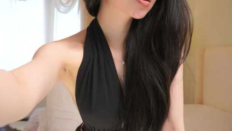 hi_feel_me free recording from 2025-12-15 04:04:00