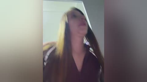 roouse free recording from 2025-12-15 00:12:00