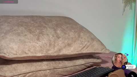 addison_baker free recording from 2025-12-16 00:15:00