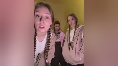 froggyanna free recording from 2025-12-16 00:08:00