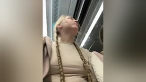 bambi_lu free recording from 2025-12-18 00:13:00