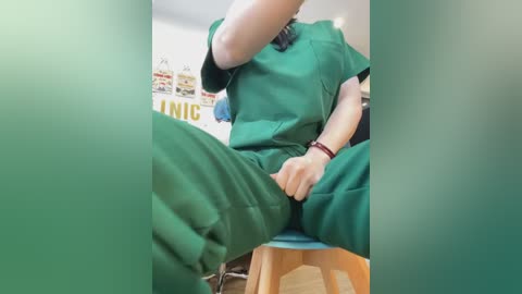 clinic_sexy free recording from 2026-02-12 00:50:00