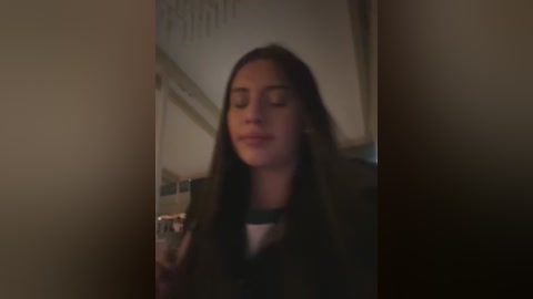 isabella21_ free recording from 2026-02-12 00:50:00